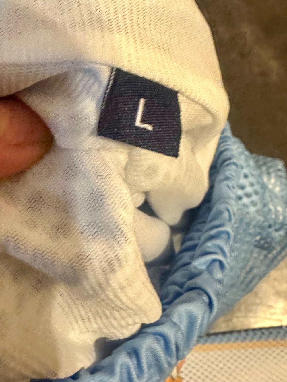 LV Light Blue Mesh Sports Set - Picture 6 of 6